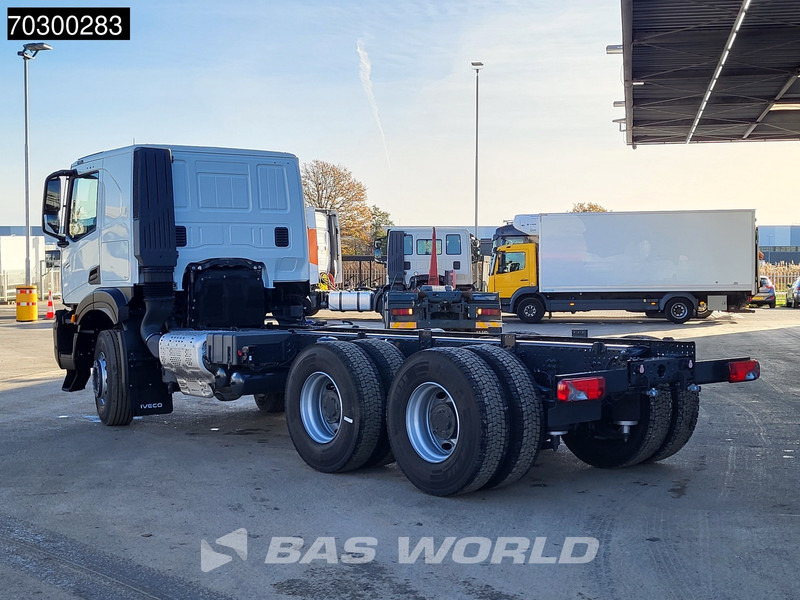 Iveco X-Way 500 X-Way 6X4 NEW 6x4 chassis Sleepercab Rear Air suspension Automatic Euro 6 - Châssis cabine: photos 2 Iveco X-Way 500 X-Way 6X4 NEW 6x4 chassis Sleepercab Rear Air suspension Automatic Euro 6 - Châssis cabine: photos 2