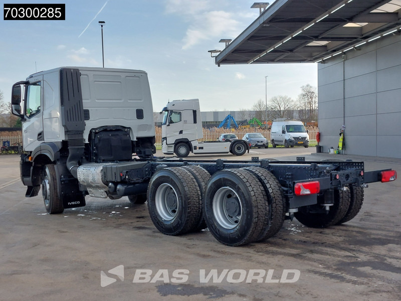 Iveco X-Way 500 X-Way 6X4 NEW 6x4 chassis Sleepercab Rear Air suspension Automatic Euro 6 - Châssis cabine: photos 2 Iveco X-Way 500 X-Way 6X4 NEW 6x4 chassis Sleepercab Rear Air suspension Automatic Euro 6 - Châssis cabine: photos 2