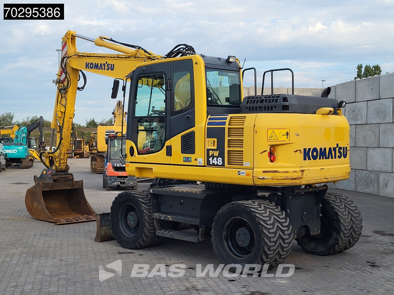 Komatsu PW148 -8 - Pelle sur pneus: photos 2 Komatsu PW148 -8 - Pelle sur pneus: photos 2