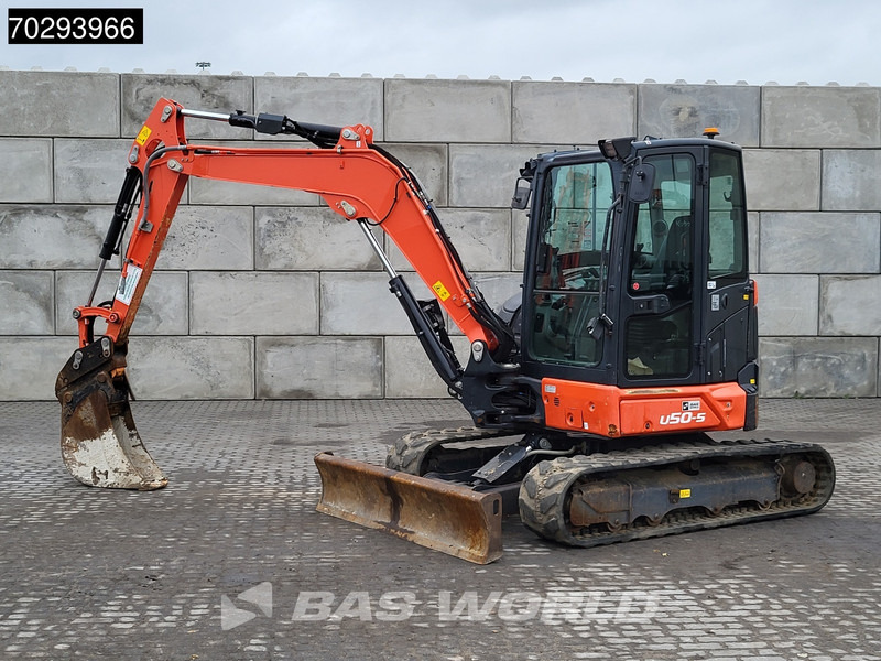 Kubota U50 -5 - Pelle sur chenille: photos 2 Kubota U50 -5 - Pelle sur chenille: photos 2