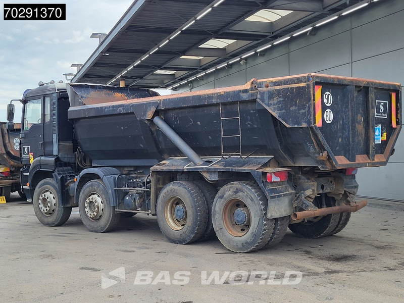 MAN TGA 35.480 8X4 BROKEN ENGINE! 16m3 tipper Steel suspension Manual Retarder Euro 2 - Camion benne: photos 3 MAN TGA 35.480 8X4 BROKEN ENGINE! 16m3 tipper Steel suspension Manual Retarder Euro 2 - Camion benne: photos 3