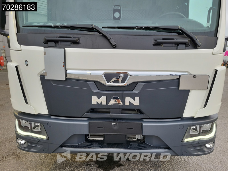 Crédit-bail de MAN TGL 12.220 4X2 NEW! 12tonner Automatic 1500kg Ladebordwand Navi Euro 6 MAN TGL 12.220 4X2 NEW! 12tonner Automatic 1500kg Ladebordwand Navi Euro 6: photos 11