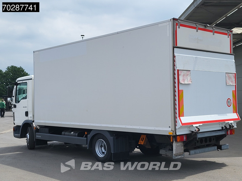 MAN TGL 8.180 4X2 8tonner Ladebordwand Automatic Euro 6 - Camion fourgon: photos 2 MAN TGL 8.180 4X2 8tonner Ladebordwand Automatic Euro 6 - Camion fourgon: photos 2