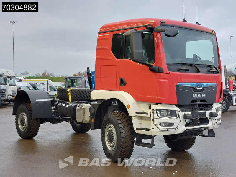 MAN TGM 18.250 4X4 NEW 4x4 Full steel suspension Automatic Airco Euro 6 - Châssis cabine: photos 3 MAN TGM 18.250 4X4 NEW 4x4 Full steel suspension Automatic Airco Euro 6 - Châssis cabine: photos 3