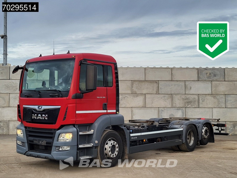 MAN TGS 26.320 TGS 6X2 ADR BDF Lift + Steering Axle Euro 6 - Camion porte-conteneur/ Caisse mobile: photos 1 MAN TGS 26.320 TGS 6X2 ADR BDF Lift + Steering Axle Euro 6 - Camion porte-conteneur/ Caisse mobile: photos 1