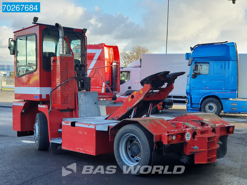 MOL MY225 4X2 - Tracteur portuaire: photos 2 MOL MY225 4X2 - Tracteur portuaire: photos 2