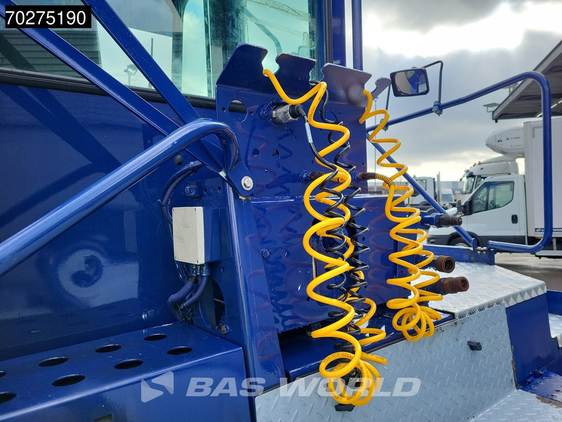 MOL YM225 4X2 9999 4X2 Low-Hours! Terminal Tractor Hydraulik - Tracteur portuaire: photos 5 MOL YM225 4X2 9999 4X2 Low-Hours! Terminal Tractor Hydraulik - Tracteur portuaire: photos 5