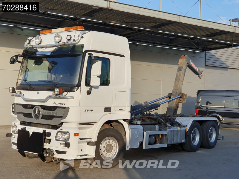 Mercedes-Benz Actros 2648 Actros 6X4 HIAB XR20SL56 Hooklift Big-Axle Automatic Euro 5 - Camion ampliroll: photos 3 Mercedes-Benz Actros 2648 Actros 6X4 HIAB XR20SL56 Hooklift Big-Axle Automatic Euro 5 - Camion ampliroll: photos 3