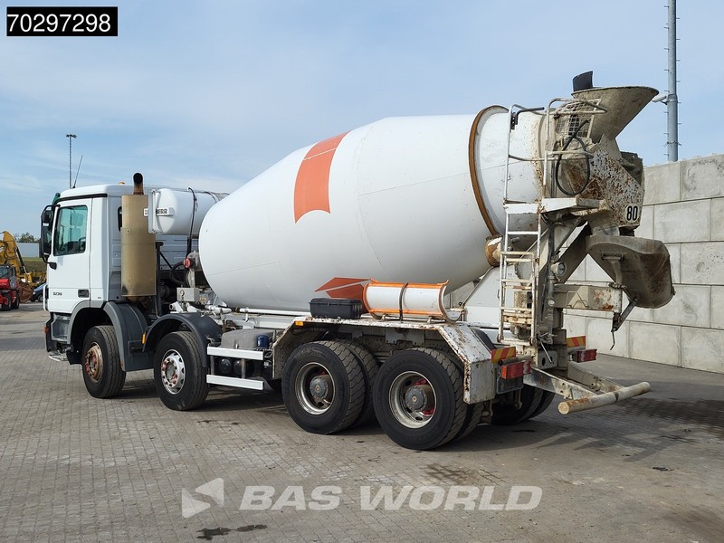 Mercedes-Benz Actros 3236 8X4 9m3 Liebherr 3-Pedals Steelsuspension Big-Axle Euro 3 - Camion malaxeur: photos 2 Mercedes-Benz Actros 3236 8X4 9m3 Liebherr 3-Pedals Steelsuspension Big-Axle Euro 3 - Camion malaxeur: photos 2