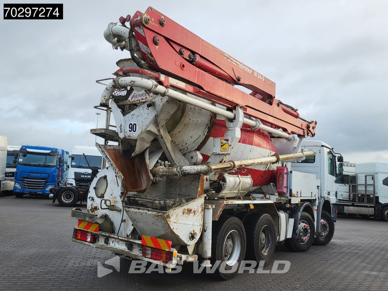 Mercedes-Benz Actros 3241 8X4 Putzmeister M24-3 Pump + 9m3 LIEBHERR Mixer Steelsuspension 3-Pedals Euro 4 - Camion pompe: photos 5 Mercedes-Benz Actros 3241 8X4 Putzmeister M24-3 Pump + 9m3 LIEBHERR Mixer Steelsuspension 3-Pedals Euro 4 - Camion pompe: photos 5