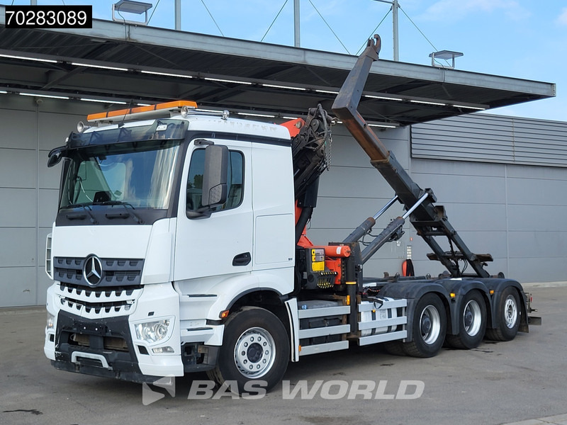Mercedes-Benz Actros 3245 Actros 8X4 Palfinger PK22002 EH Crane 17tons hooklift Big-Axle Lift+Lenkachse Navi Euro 6 - Camion ampliroll, Camion grue: photos 5 Mercedes-Benz Actros 3245 Actros 8X4 Palfinger PK22002 EH Crane 17tons hooklift Big-Axle Lift+Lenkachse Navi Euro 6 - Camion ampliroll, Camion grue: photos 5