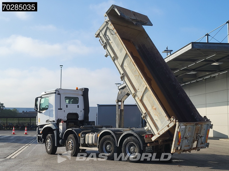 Mercedes-Benz Arocs 3240 8X4 12m3 2-side Tipper Steel Suspension Automatic Big-Axle Euro 6 - Camion benne: photos 2 Mercedes-Benz Arocs 3240 8X4 12m3 2-side Tipper Steel Suspension Automatic Big-Axle Euro 6 - Camion benne: photos 2