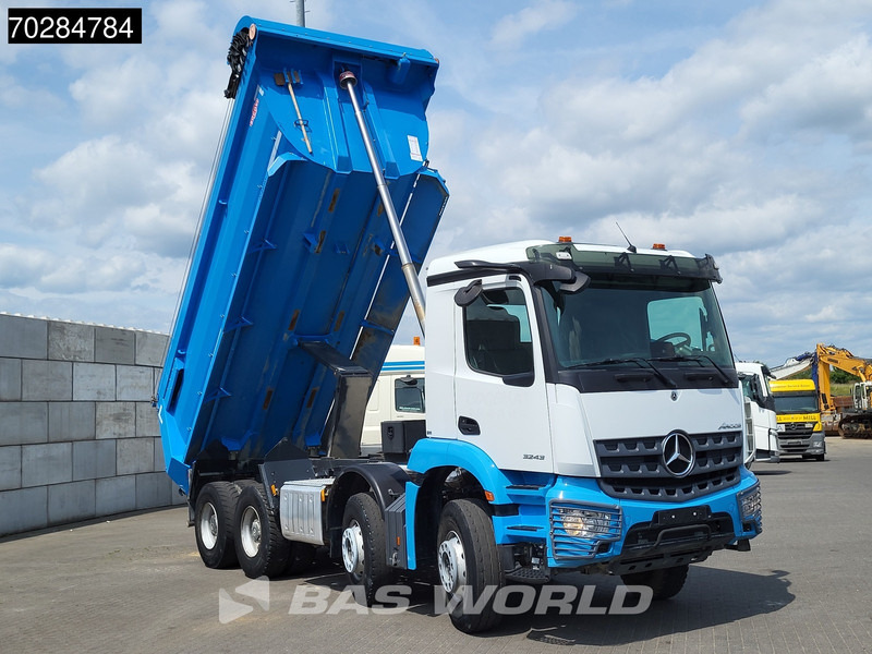 Mercedes-Benz Arocs 3243 8X4 16m3 tipper Big-Axle Steelsuspension Automatic Navi Euro 6 - Camion benne: photos 3 Mercedes-Benz Arocs 3243 8X4 16m3 tipper Big-Axle Steelsuspension Automatic Navi Euro 6 - Camion benne: photos 3
