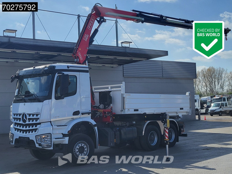 Mercedes-Benz Arocs 3348 6X4 Fasi F195A.2.24 Kran 3 sided tipper 9m3 Big-Axle Navi Euro 6 - Camion benne, Camion grue: photos 1 Mercedes-Benz Arocs 3348 6X4 Fasi F195A.2.24 Kran 3 sided tipper 9m3 Big-Axle Navi Euro 6 - Camion benne, Camion grue: photos 1
