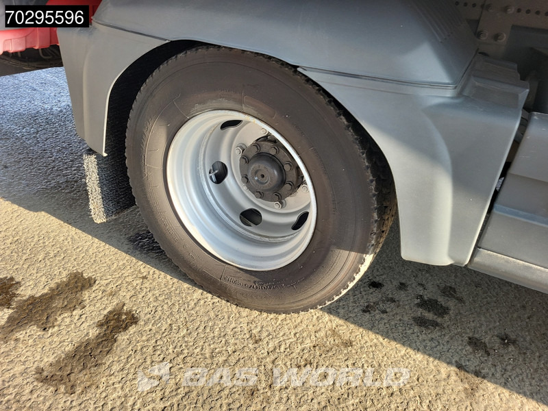 Camion fourgon Mercedes-Benz Atego 1218 4X2 12tonner 1500kg Ladebordwand Automatic Euro 6: photos 12 Camion fourgon Mercedes-Benz Atego 1218 4X2 12tonner 1500kg Ladebordwand Automatic Euro 6: photos 12