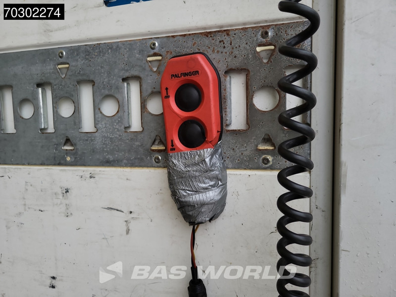 Camion fourgon Mercedes-Benz Atego 1224 Atego 4X2 6-Cylinder 12t Automatic 1500kg Tail Gate Euro 6: photos 14