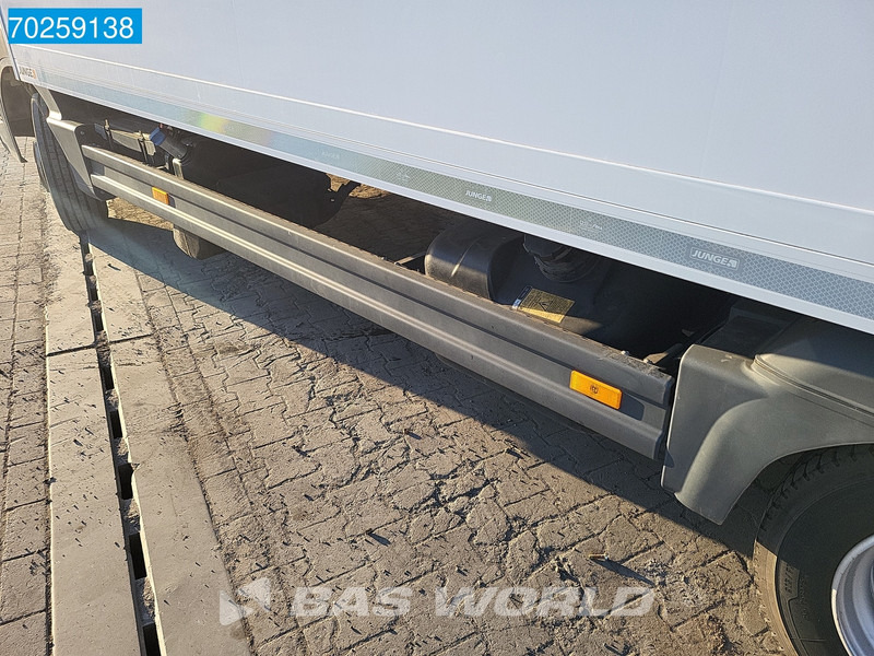Mercedes-Benz Atego 816 4X2 Thermo King B-100 Max Ladebordwand Euro 6 - Camion frigorifique: photos 3 Mercedes-Benz Atego 816 4X2 Thermo King B-100 Max Ladebordwand Euro 6 - Camion frigorifique: photos 3