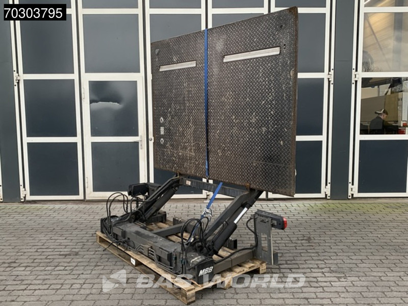 Palfinger - Voiture: photos 5 Palfinger - Voiture: photos 5