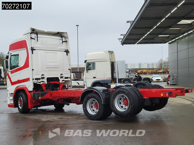 Scania R500 6X2 Chassis Retarder ACC Navi Liftachse Automatic Euro 6 - Châssis cabine: photos 2 Scania R500 6X2 Chassis Retarder ACC Navi Liftachse Automatic Euro 6 - Châssis cabine: photos 2
