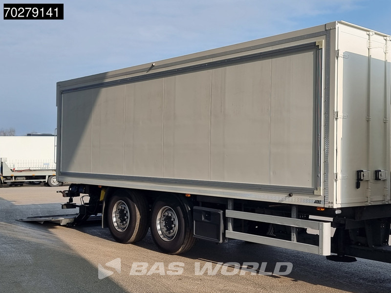 Schlumbohm & Rohde 2 axles Ladebordwand - Remorque fourgon: photos 3 Schlumbohm & Rohde 2 axles Ladebordwand - Remorque fourgon: photos 3