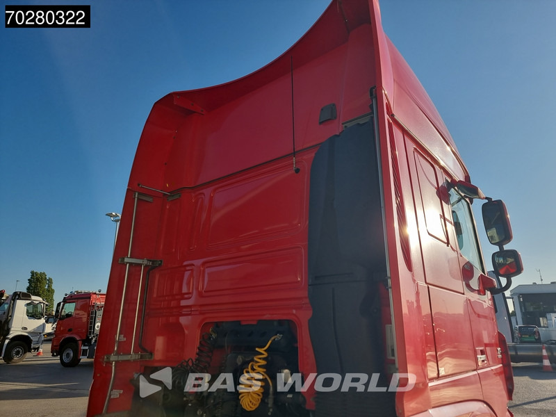DAF XF 460 4X2 SSC Retarder 2x Tanks Standklima - Tracteur routier: photos 5 DAF XF 460 4X2 SSC Retarder 2x Tanks Standklima - Tracteur routier: photos 5