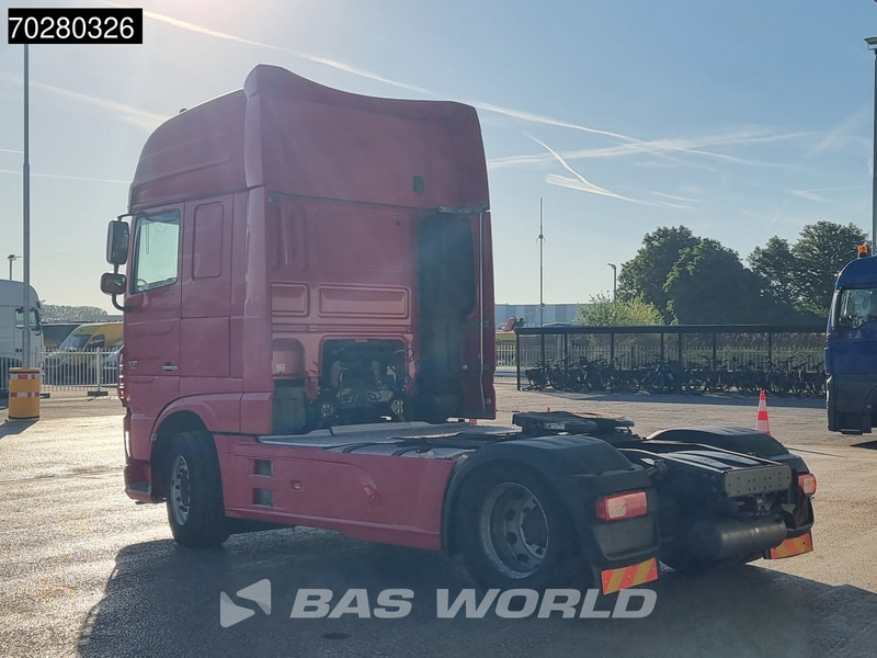 DAF XF 460 4X2 SSC Retarder 2x Tanks Standklima - Tracteur routier: photos 2 DAF XF 460 4X2 SSC Retarder 2x Tanks Standklima - Tracteur routier: photos 2