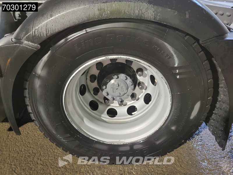 Tracteur routier DAF XF 480 4X2 80% Tyres! SSC Retarder 1495L Tanks: photos 11 Tracteur routier DAF XF 480 4X2 80% Tyres! SSC Retarder 1495L Tanks: photos 11