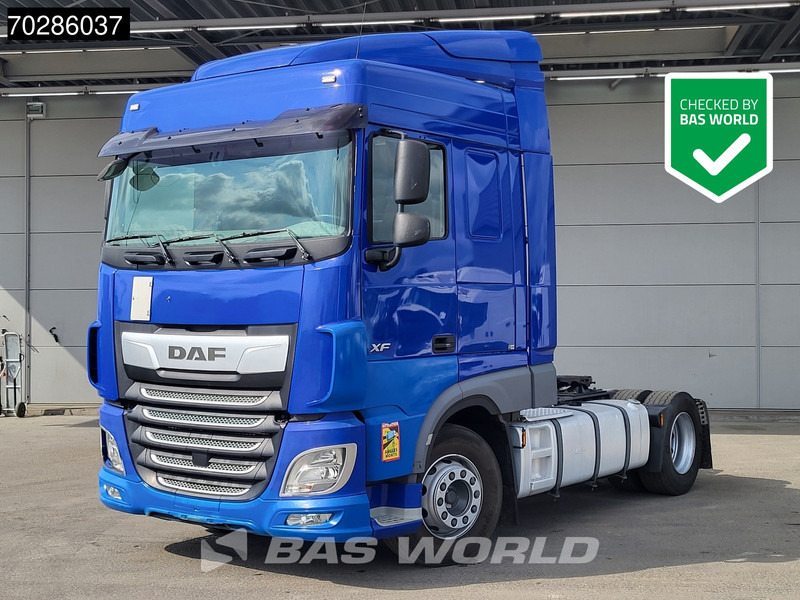 DAF XF 480 4X2 SC ADR 2x Tanks Standklima ACC LED - Tracteur routier: photos 1 DAF XF 480 4X2 SC ADR 2x Tanks Standklima ACC LED - Tracteur routier: photos 1