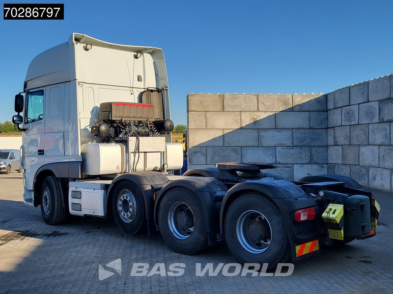DAF XF 510 8X4 185T! Retarder Lift+Lenkachse Big-Axle Standklima ACC Euro 6 - Tracteur routier: photos 2 DAF XF 510 8X4 185T! Retarder Lift+Lenkachse Big-Axle Standklima ACC Euro 6 - Tracteur routier: photos 2