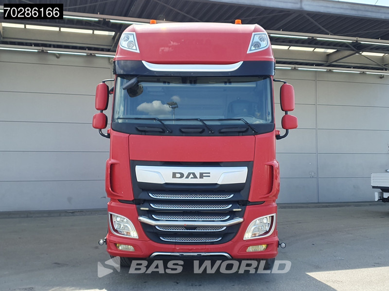 DAF XF 530 XF 6X4 SSC Manual Euro 6 - Tracteur routier: photos 5 DAF XF 530 XF 6X4 SSC Manual Euro 6 - Tracteur routier: photos 5