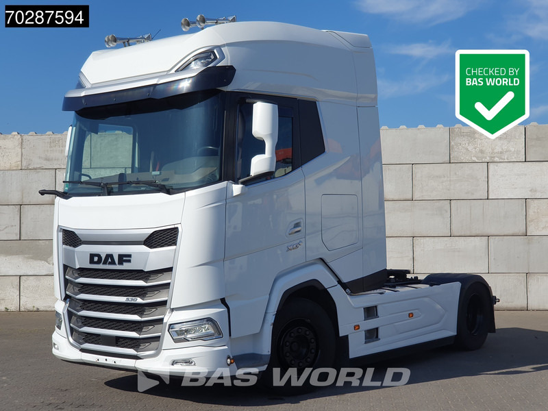 DAF XG+ 530 4X2 Retarder 2x Tanks Leder Standklima ACC LED - Tracteur routier: photos 1 DAF XG+ 530 4X2 Retarder 2x Tanks Leder Standklima ACC LED - Tracteur routier: photos 1
