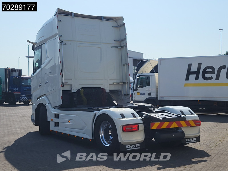 DAF XG+ 530 4X2 Retarder 2x Tanks Standklima Leather Alcoa's - Tracteur routier: photos 2 DAF XG+ 530 4X2 Retarder 2x Tanks Standklima Leather Alcoa's - Tracteur routier: photos 2