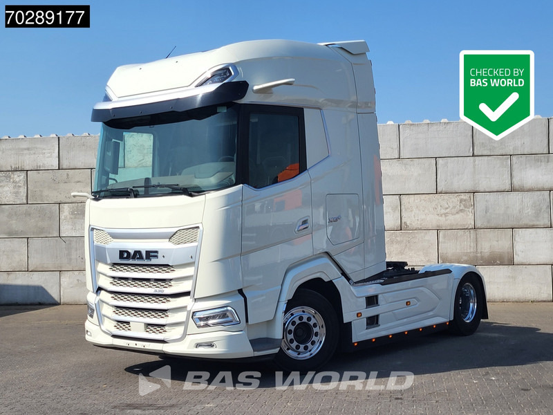 DAF XG+ 530 4X2 Retarder 2x Tanks Standklima Leather Alcoa's - Tracteur routier: photos 1 DAF XG+ 530 4X2 Retarder 2x Tanks Standklima Leather Alcoa's - Tracteur routier: photos 1