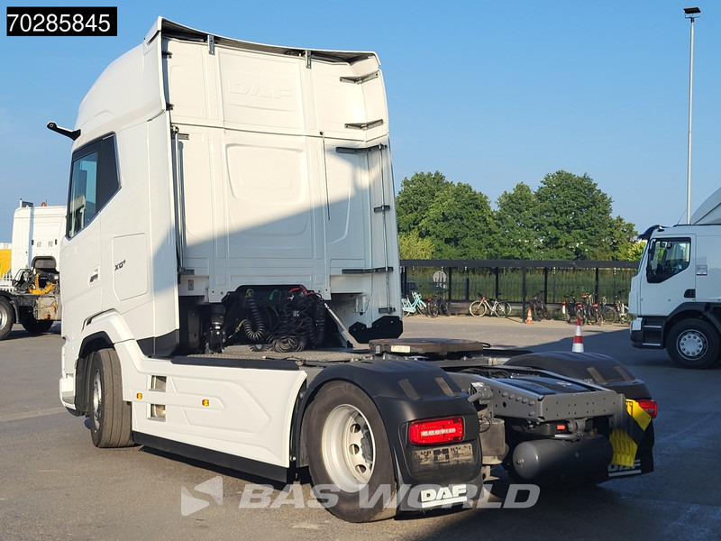 DAF XG+ 530 XG+ 4X2 XG+ Retarder MirrorCam 2xTanks Standklima ACC Navi LED Euro 6 - Tracteur routier: photos 2 DAF XG+ 530 XG+ 4X2 XG+ Retarder MirrorCam 2xTanks Standklima ACC Navi LED Euro 6 - Tracteur routier: photos 2