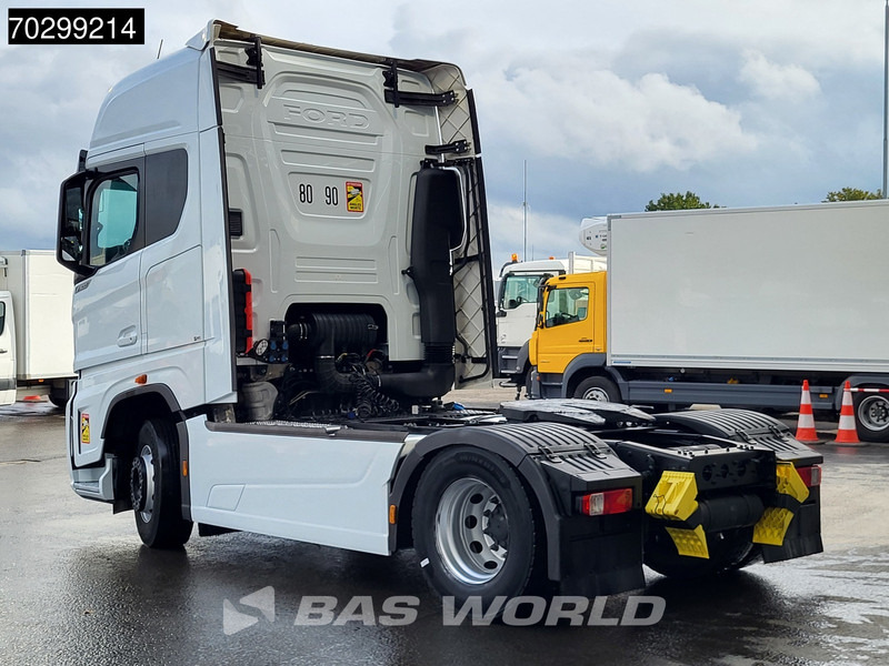 Ford F-Max 500 F-Max 4X2 Retarder 2xTanks Navi Standklima Euro 6 - Tracteur routier: photos 2 Ford F-Max 500 F-Max 4X2 Retarder 2xTanks Navi Standklima Euro 6 - Tracteur routier: photos 2