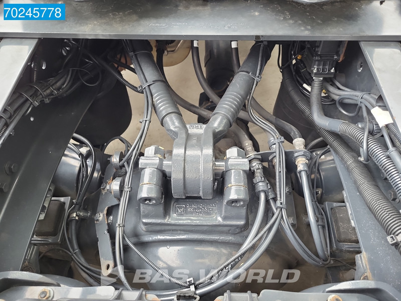 Iveco Stralis 400 4X2 NL-Truck LNG Retarder 2x Tanks Euro 6 - Tracteur routier: photos 5 Iveco Stralis 400 4X2 NL-Truck LNG Retarder 2x Tanks Euro 6 - Tracteur routier: photos 5