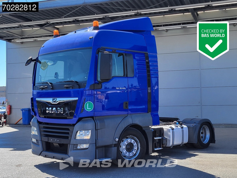 MAN TGX 18.460 4X2 XLX Mega Retarder 2x Tanks Standklima Hydraulik - Tracteur routier: photos 1 MAN TGX 18.460 4X2 XLX Mega Retarder 2x Tanks Standklima Hydraulik - Tracteur routier: photos 1