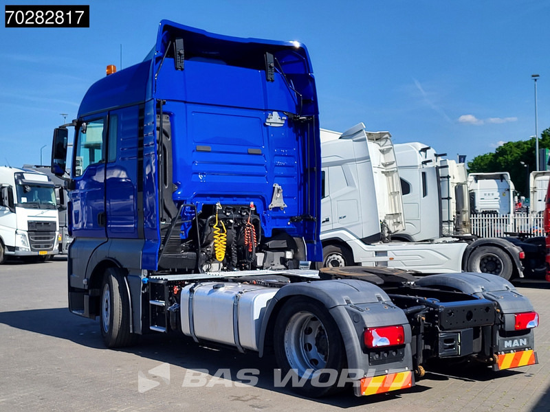 MAN TGX 18.460 4X2 XLX Mega Retarder 2x Tanks Standklima - Tracteur routier: photos 2 MAN TGX 18.460 4X2 XLX Mega Retarder 2x Tanks Standklima - Tracteur routier: photos 2