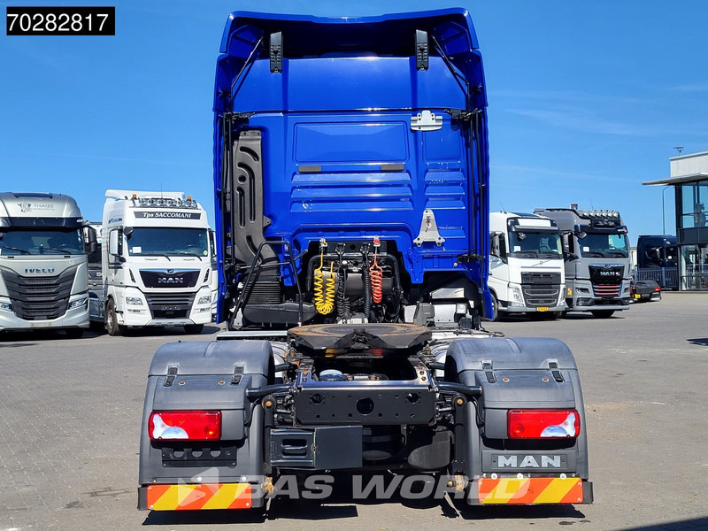 Tracteur routier MAN TGX 18.460 4X2 XLX Mega Retarder 2x Tanks Standklima: photos 10