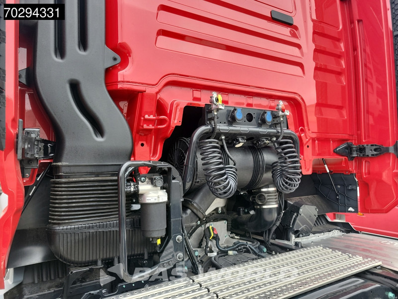 MAN TGX 18.520 4X2 NEW! GM 2x Tanks Euro 6 - Tracteur routier: photos 5 MAN TGX 18.520 4X2 NEW! GM 2x Tanks Euro 6 - Tracteur routier: photos 5