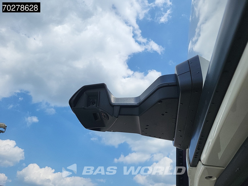 MAN TGX 18.520 4X2 NEW! GX Retarder 2x Tanks Standklima MirrorCam Navi LED - Tracteur routier: photos 5 MAN TGX 18.520 4X2 NEW! GX Retarder 2x Tanks Standklima MirrorCam Navi LED - Tracteur routier: photos 5