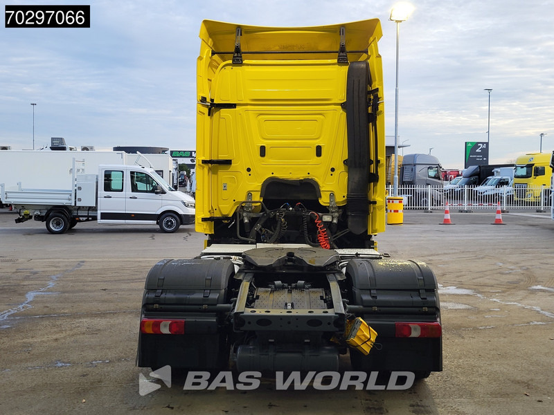 Mercedes-Benz Actros 1833 4X2 StreamSpace 80% Tyres 2xTanks Full-Air - Tracteur routier: photos 3 Mercedes-Benz Actros 1833 4X2 StreamSpace 80% Tyres 2xTanks Full-Air - Tracteur routier: photos 3