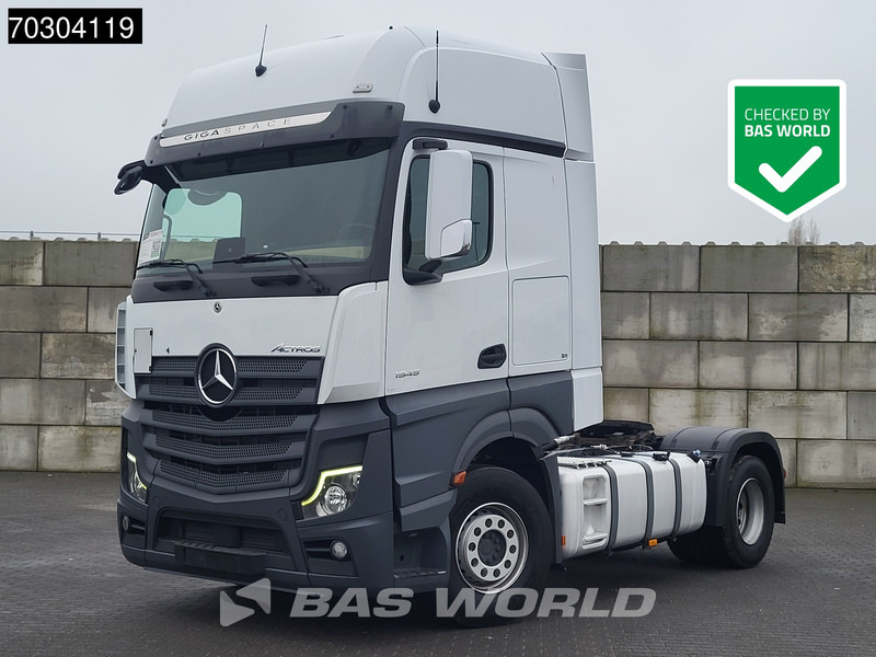 Mercedes-Benz Actros 1845 4X2 GigaSpace Hydraulik - Tracteur routier: photos 1 Mercedes-Benz Actros 1845 4X2 GigaSpace Hydraulik - Tracteur routier: photos 1