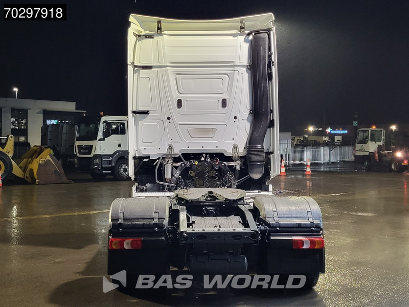 Mercedes-Benz Actros 1845 4X2 StreamSpace 2xTanks Standklima Navi Euro 6 - Tracteur routier: photos 3 Mercedes-Benz Actros 1845 4X2 StreamSpace 2xTanks Standklima Navi Euro 6 - Tracteur routier: photos 3