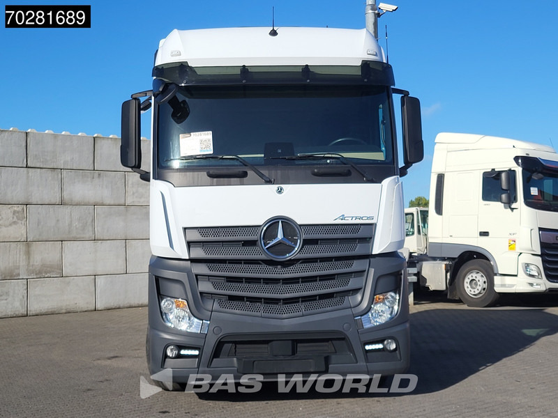 Mercedes-Benz Actros 1851 Actros 4X2 BigSpace 2x Tanks - Tracteur routier: photos 5 Mercedes-Benz Actros 1851 Actros 4X2 BigSpace 2x Tanks - Tracteur routier: photos 5