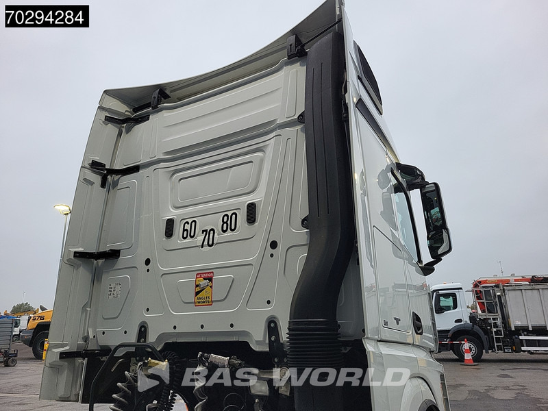 Mercedes-Benz Actros 1851 Actros 4X2 BigSpace Retarder ACC Euro 6 - Tracteur routier: photos 5 Mercedes-Benz Actros 1851 Actros 4X2 BigSpace Retarder ACC Euro 6 - Tracteur routier: photos 5