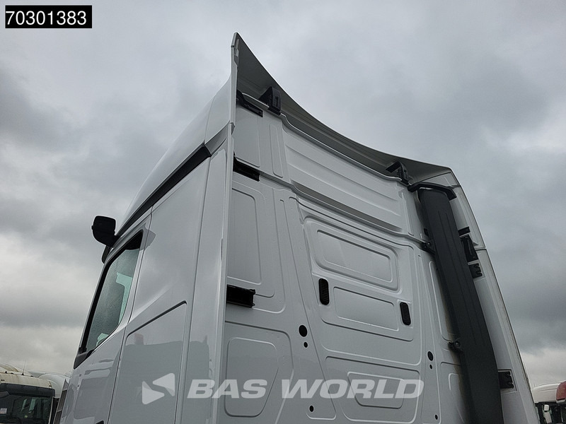 Mercedes-Benz Actros 1863 Actros 4X2 BigSpace Retarder 2x Tanks - Tracteur routier: photos 5 Mercedes-Benz Actros 1863 Actros 4X2 BigSpace Retarder 2x Tanks - Tracteur routier: photos 5