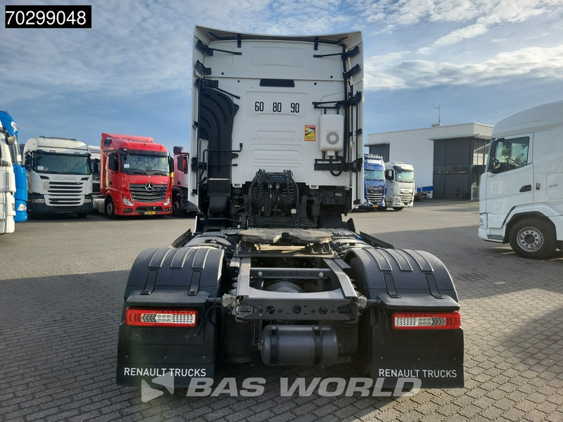 Renault T 520 T 4X2 HIGH Retarder 2xTanks Standklima LED Euro 6 - Tracteur routier: photos 3 Renault T 520 T 4X2 HIGH Retarder 2xTanks Standklima LED Euro 6 - Tracteur routier: photos 3