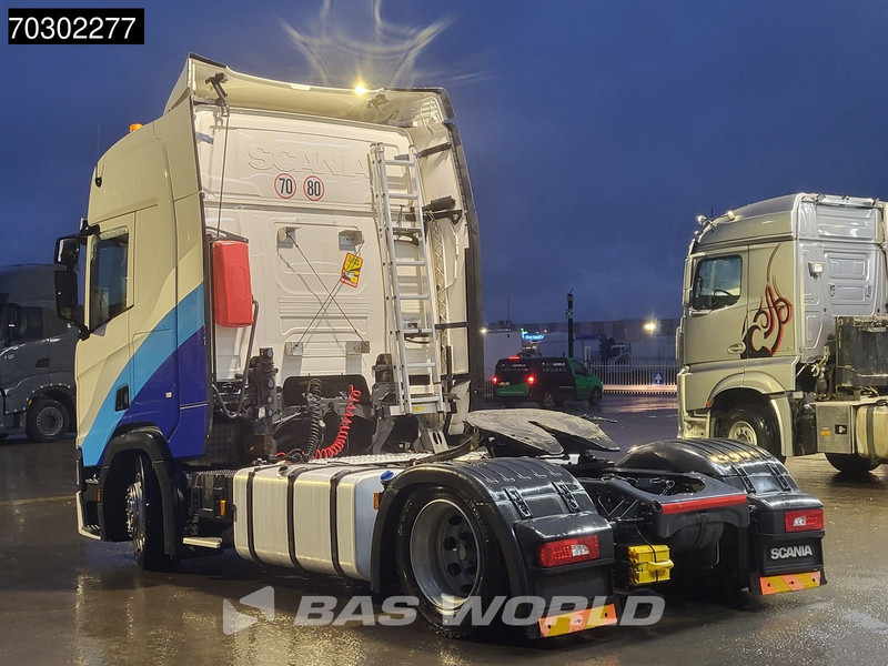 Scania R450 4X2 Mega Hebesattel Retarder 2x Tanks Standklima - Tracteur routier: photos 2 Scania R450 4X2 Mega Hebesattel Retarder 2x Tanks Standklima - Tracteur routier: photos 2