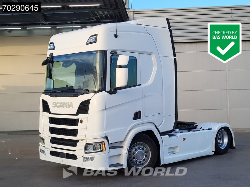 Scania R450 4X2 Mega Retarder 2x Tanks LED Standklima Euro 6 - Tracteur routier: photos 1 Scania R450 4X2 Mega Retarder 2x Tanks LED Standklima Euro 6 - Tracteur routier: photos 1